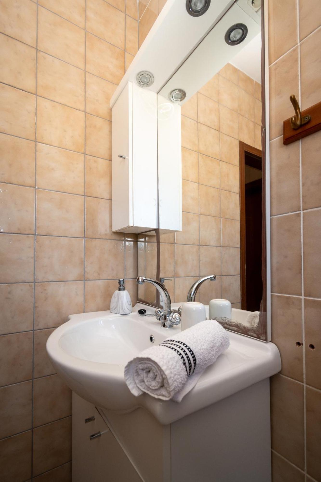 Apartments With A Parking Space Povljana, Pag - 6298 Room photo